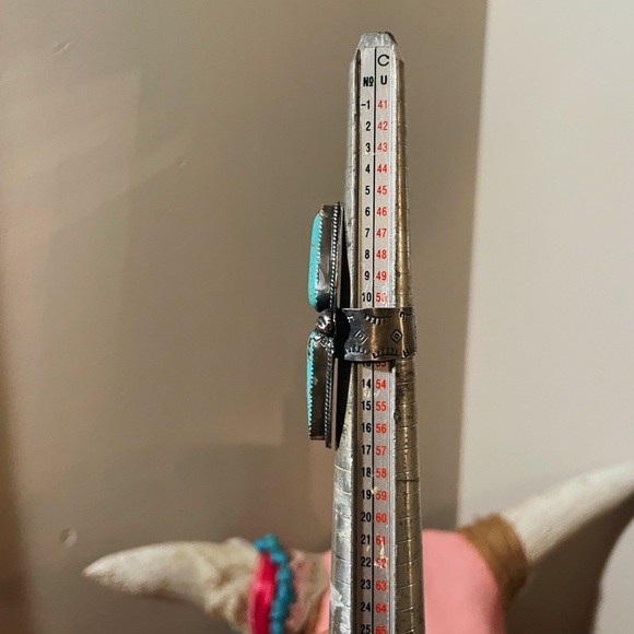 Genuine Turquoise & Sterling Silver Ring Size 6.5 - Picture 4 of 8